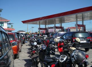 Antrean Panjang BBM di Bengkulu, Pertamina Pastikan Stok Aman dan Tak Terdampak Konflik Internasional